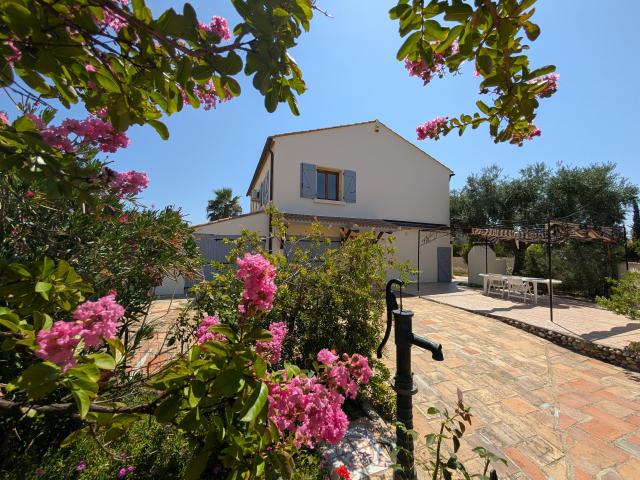 Maison vente à Béziers, Montblanc