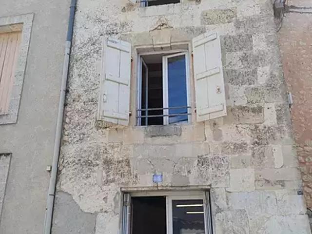 Maison vente à Angoulême, Montboyer