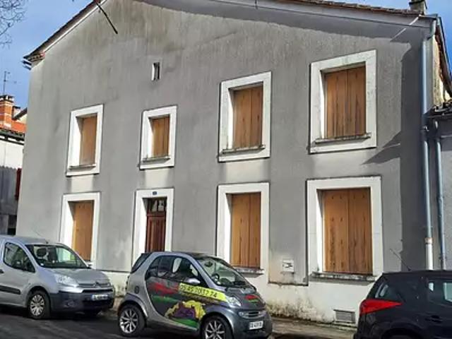 Maison vente à Angoulême, Montbron