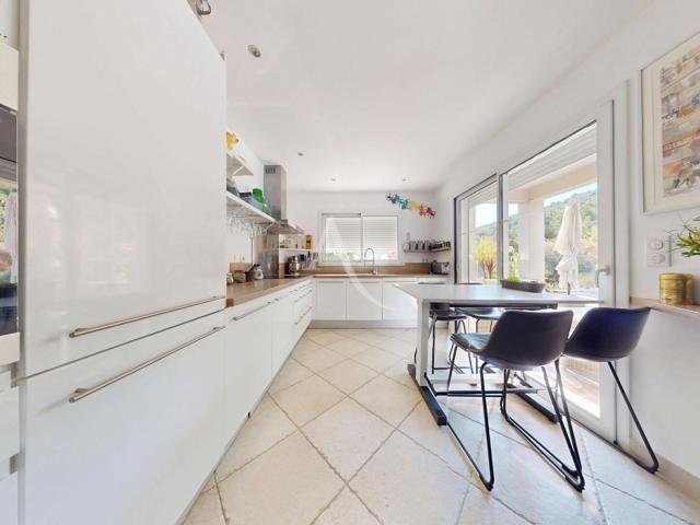 Maison vente à Narbonne, Montbrun-des-corbières