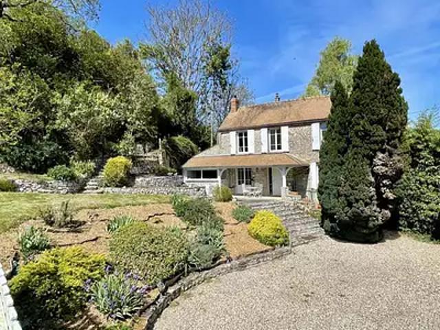 Maison vente à Mantes-la-Jolie, Montchauvet