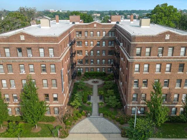 Apartment for rent in Montclair, New Jersey
