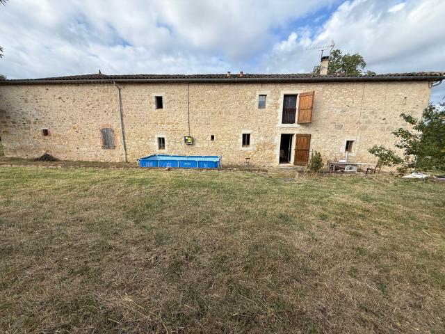 Maison location à Castres, Montdragon