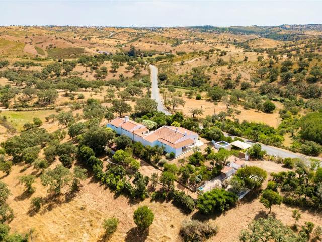 Vivenda venda em Almodôvar, Beja
