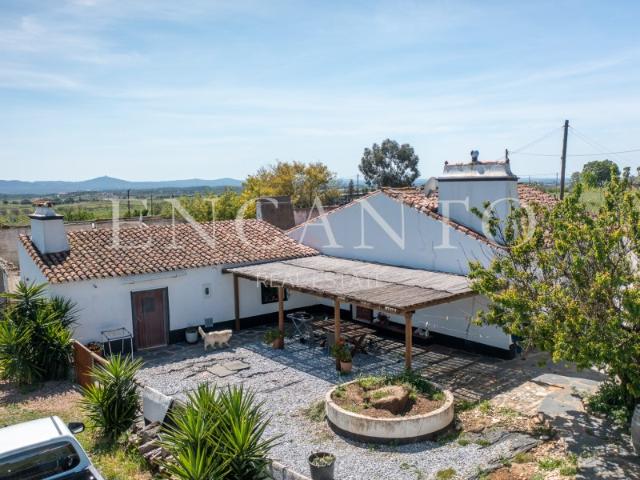 Quinta venda em Estremoz, Évora