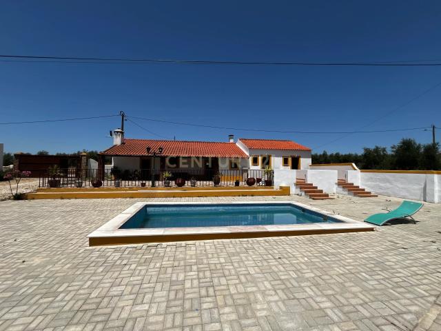 Terreno venda em Mourã, Beja
