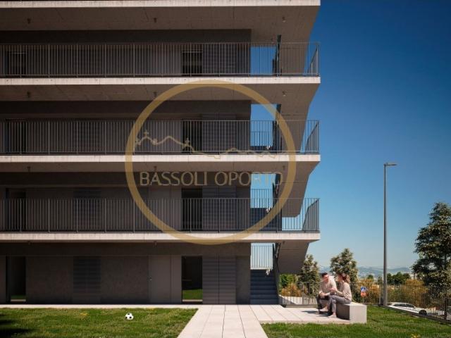 Apartamento venda em Vilar de Andorinho, Vila Nova De Gaia