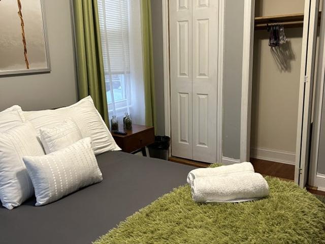 Room for rent in The Bronx, Arverne