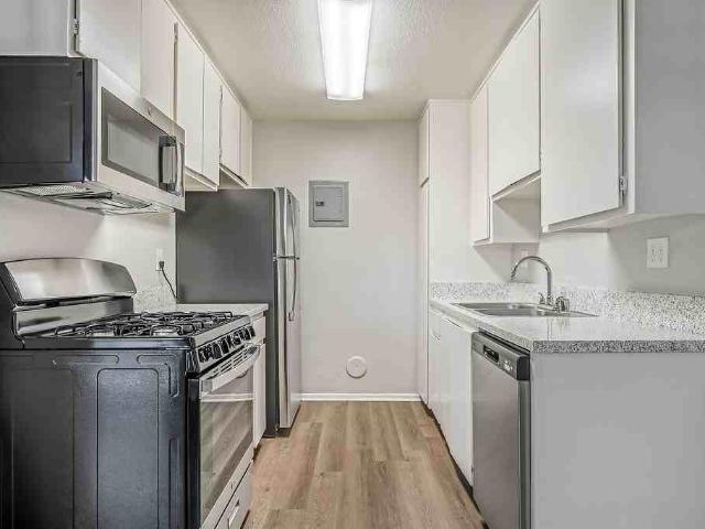 Apartment for rent in Garden Grove, California