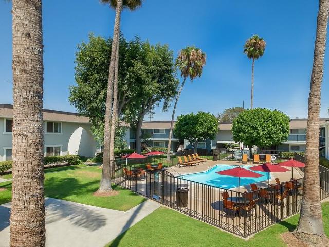 Apartment for rent in Garden Grove, California