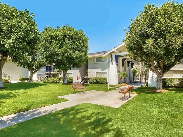 Apartment for rent in Garden Grove, California
