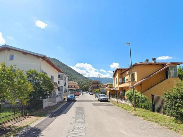 Appartamento in affitto a Strada Provinciale Carpinetana, Roma Capitale