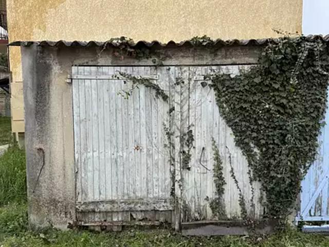 Garage vente à Nyons, Montélimar