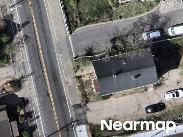 House for sale in Brockton