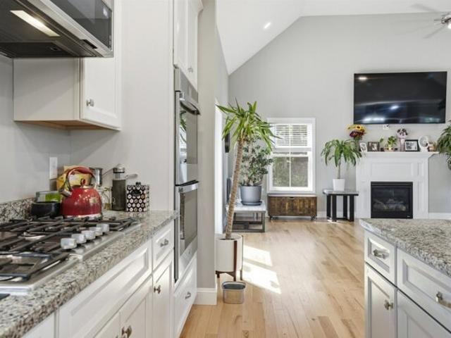 House for sale in Goffstown, Hillsborough County
