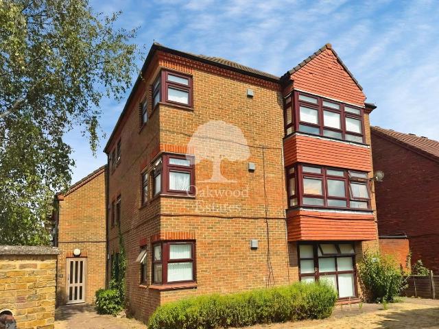Apartment for rent in Slough