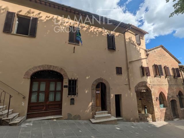 Casa in vendita a Abbadia Di Montepulciano, Toscana