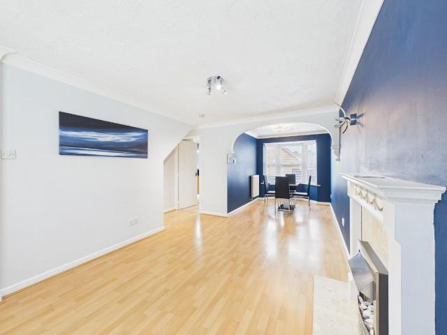 Apartment for rent in Cottingley, Bradford