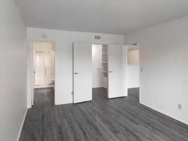 Apartment for rent in Ontario