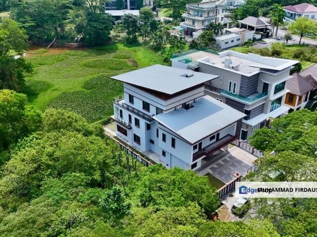 House for sale in Seksyen U9, Shah Alam