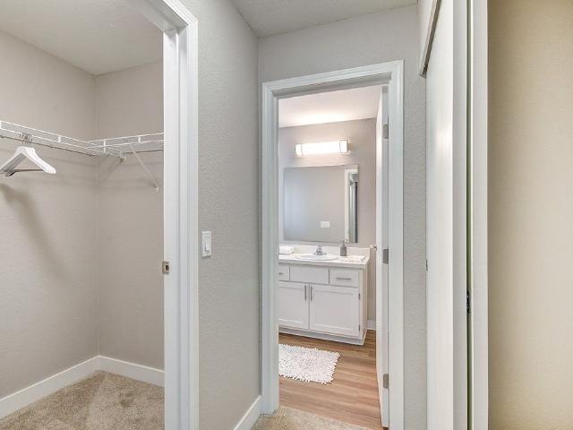 Apartment for rent in Mill Creek, Washington
