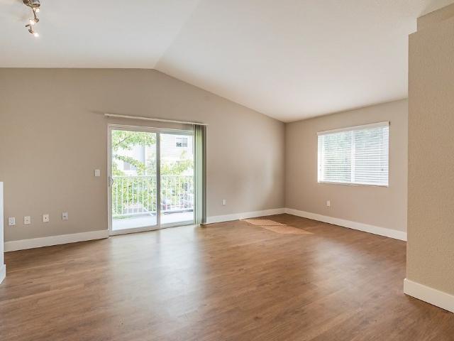 Apartment for rent in Murphys Corner, Mill Creek