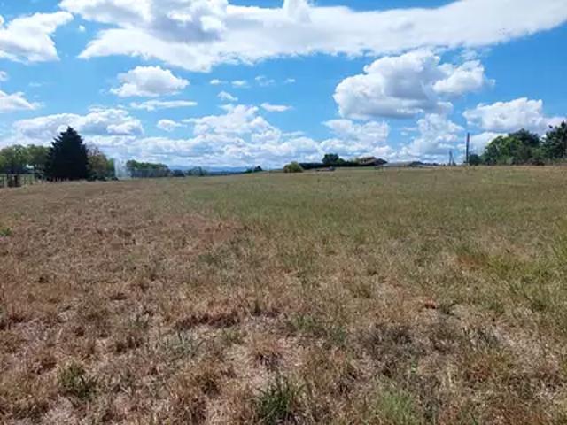 Terrain vente à Montesquieu-Volvestre, Haute-Garonne