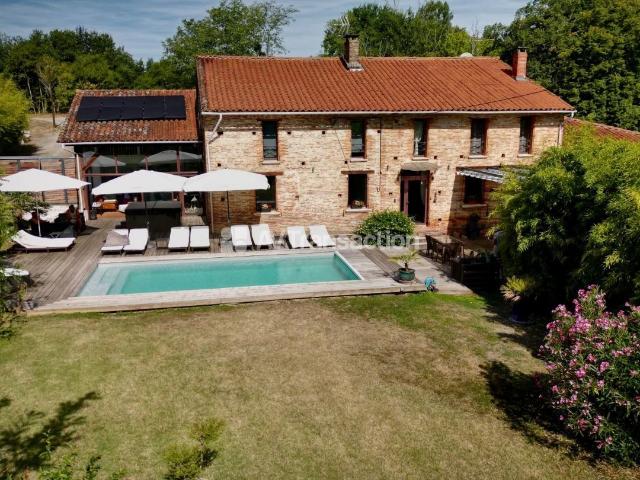 Villa vente à Montesquieu-Volvestre, Haute-Garonne