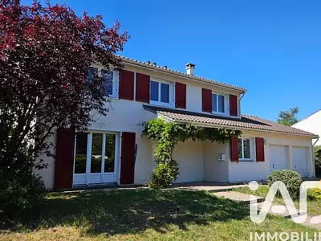 Maison vente à Saint-Germain-en-Laye, Montesson