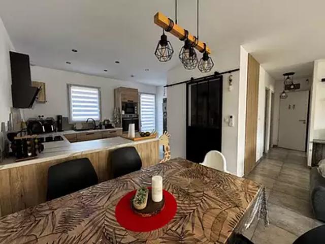 Maison vente à Carpentras, Monteux