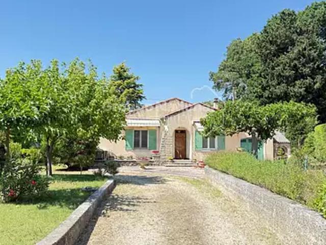 Maison vente à Carpentras, Monteux
