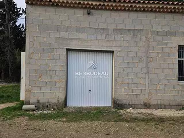 Garage location à Carpentras, Monteux