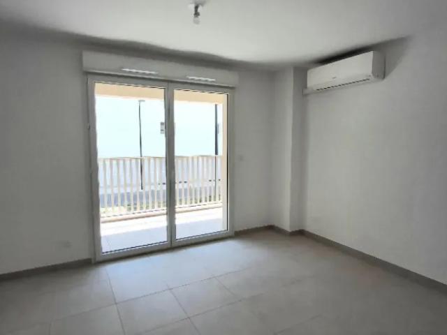 Appartement location à Carpentras, Monteux