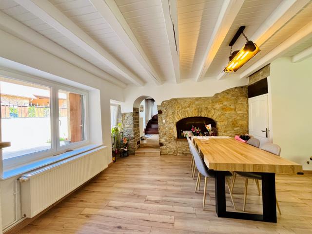 Maison vente à Besançon, Montferrand-le-château