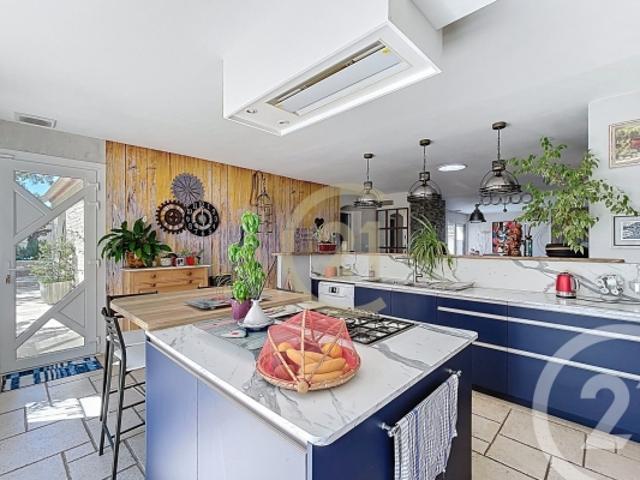 Maison vente à Nîmes, Montfrin
