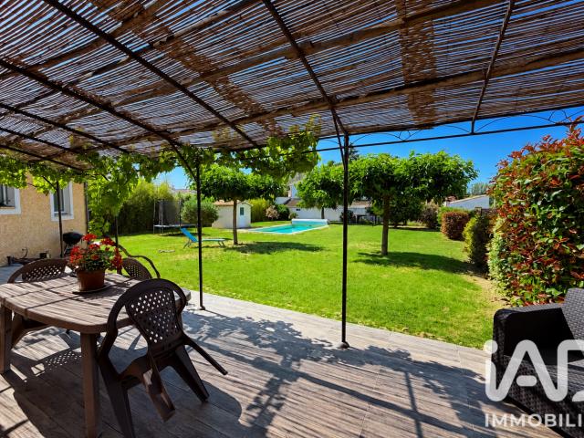 Maison vente à Nîmes, Montfrin