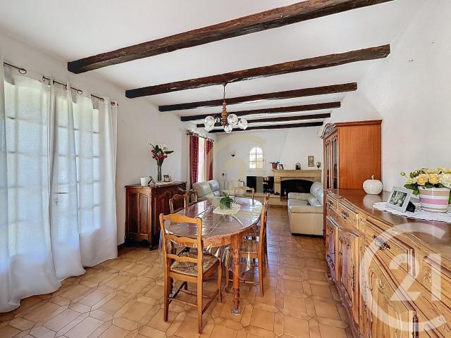 Maison vente à Nîmes, Montfrin