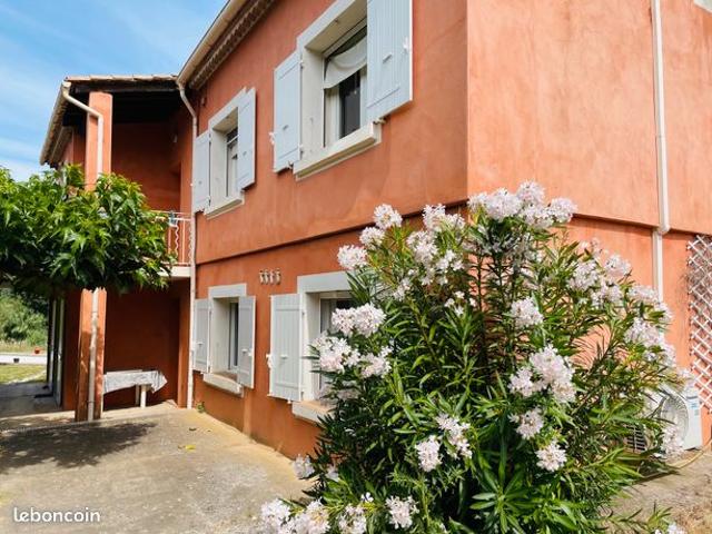 Maison vente à Nîmes, Montfrin