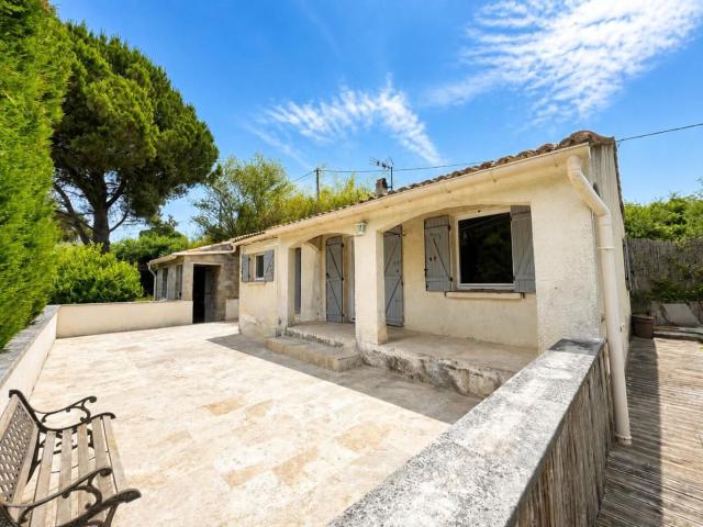 Maison vente à Nîmes, Montfrin