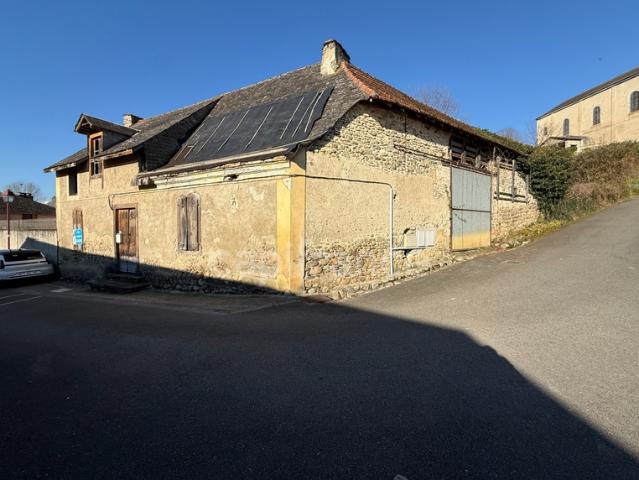 Maison vente à Bagnères-de-Bigorre, Montgaillard
