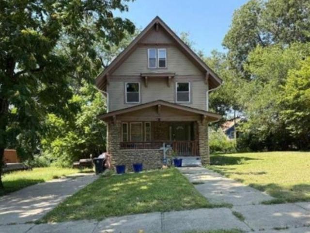 House for sale in Oak Park Southwest, Kansas City