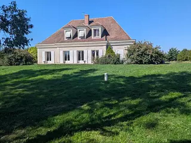 Maison vente à Les Tauperons, Montgivray