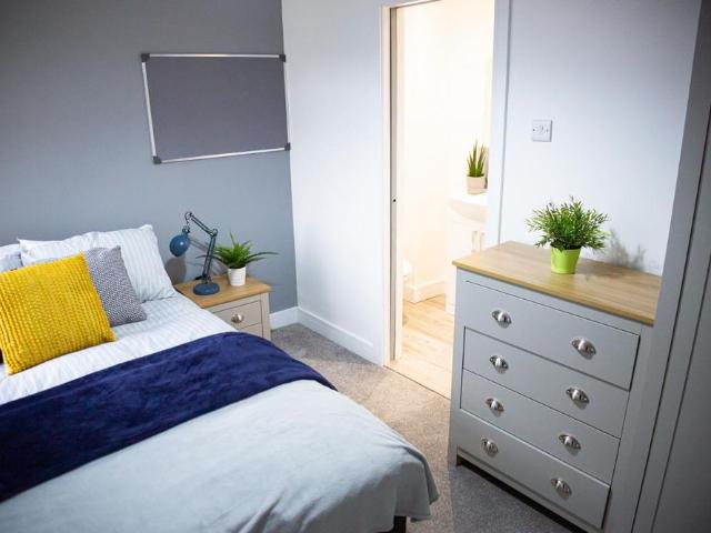 Room for rent in Somers Town, City Of Portsmouth