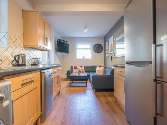 House for rent in Somers Town, Portsmouth