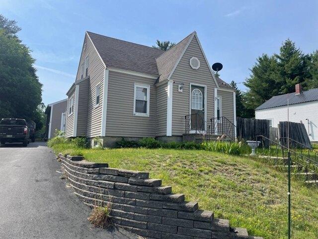 House for sale in New Hampshire