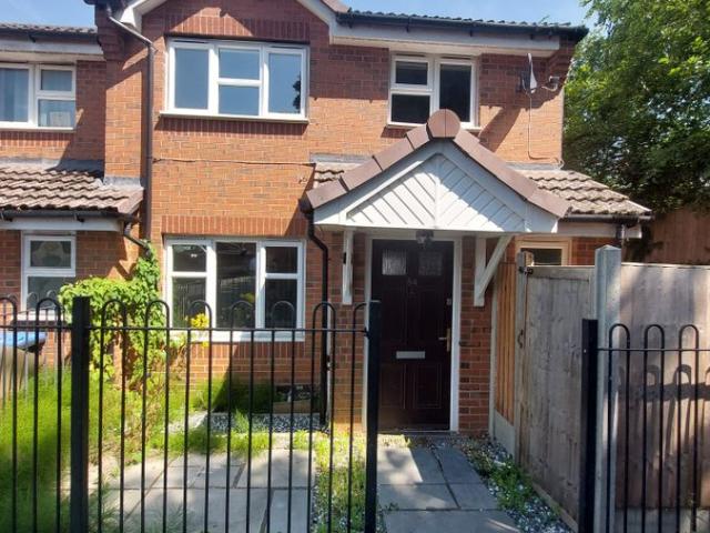 House for rent in Overslade, New Bilton