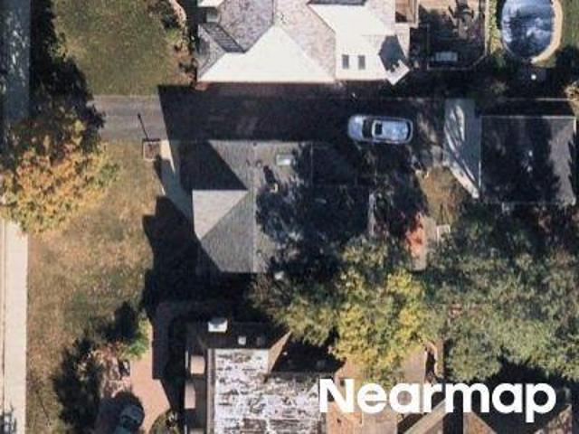 House for sale in Glenview