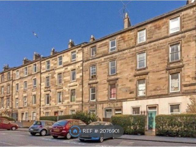 Apartment for rent in Hillside, Leith