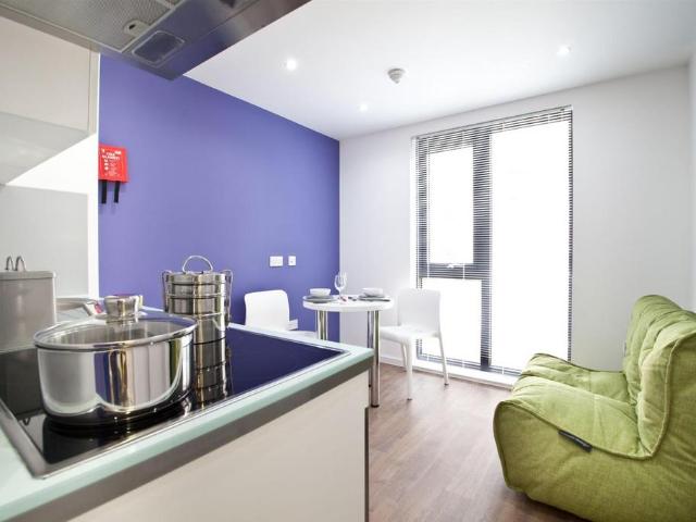 Apartment for rent in Hillside, Leith