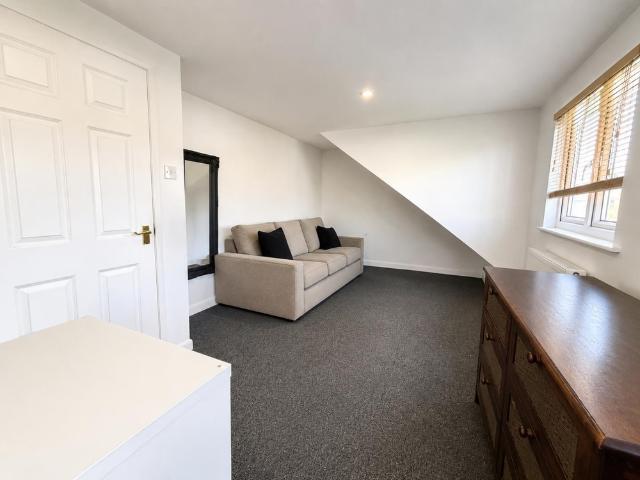 Room for rent in Widley, Spring Vale